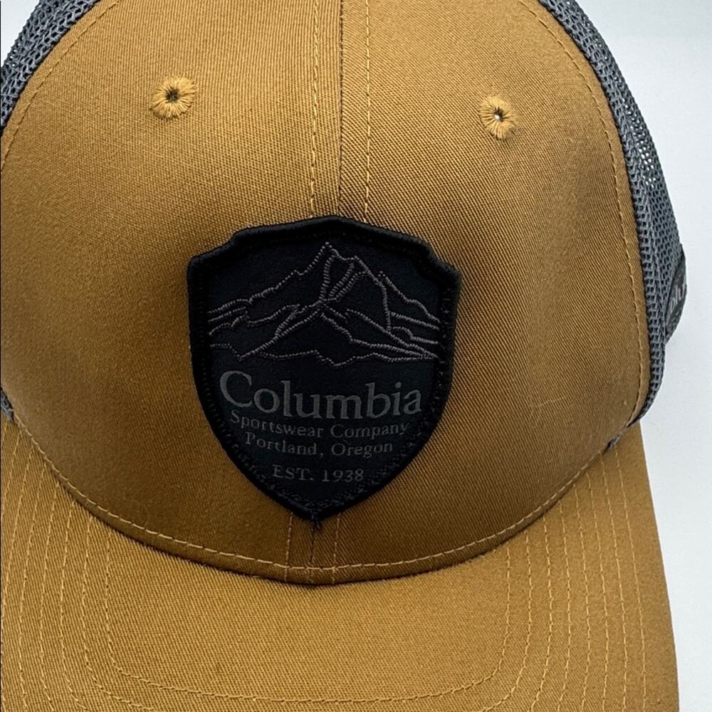 Columbia Hat - Picture 2 of 3